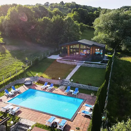 Balada Dintre Dealuri - Casa Soarelui Si Casa Lunii Cisnadioara Exterior photo