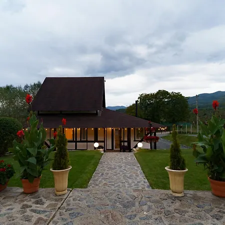 Balada Dintre Dealuri - Casa Soarelui Si Casa Lunii Cisnadioara Exterior photo