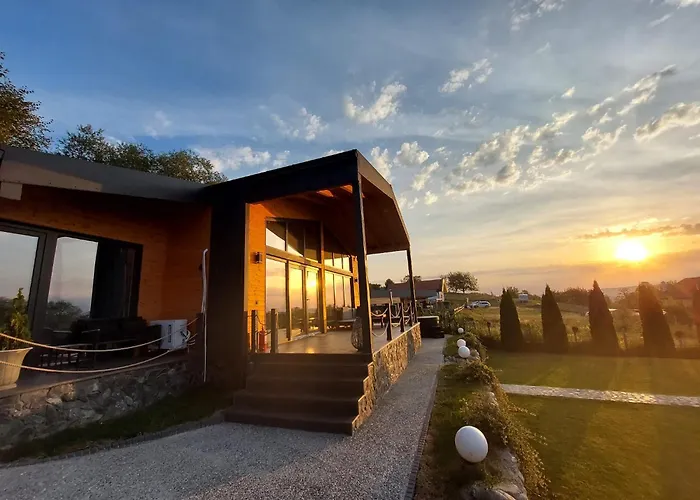 Balada Dintre Dealuri - Casa Soarelui Si Casa Lunii