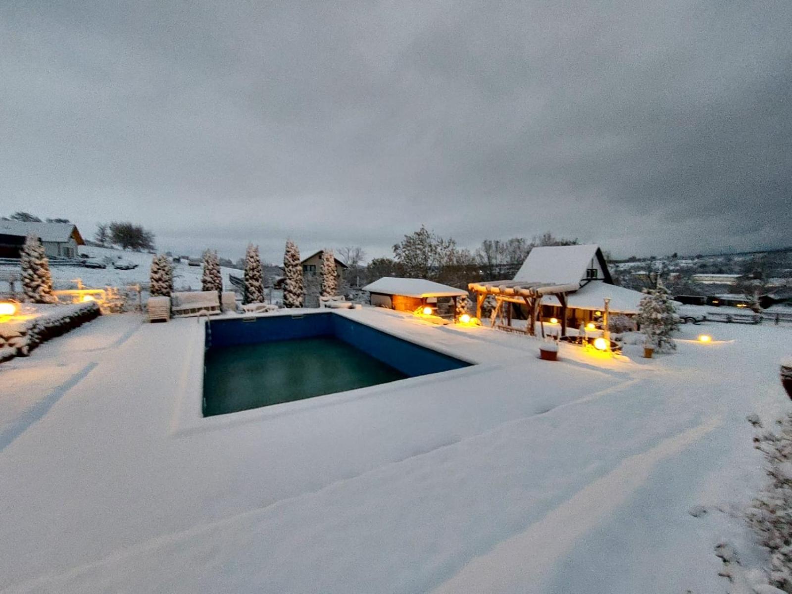 Balada Dintre Dealuri - Casa Soarelui Si Casa Lunii Hébergement de vacances Cisnădioara