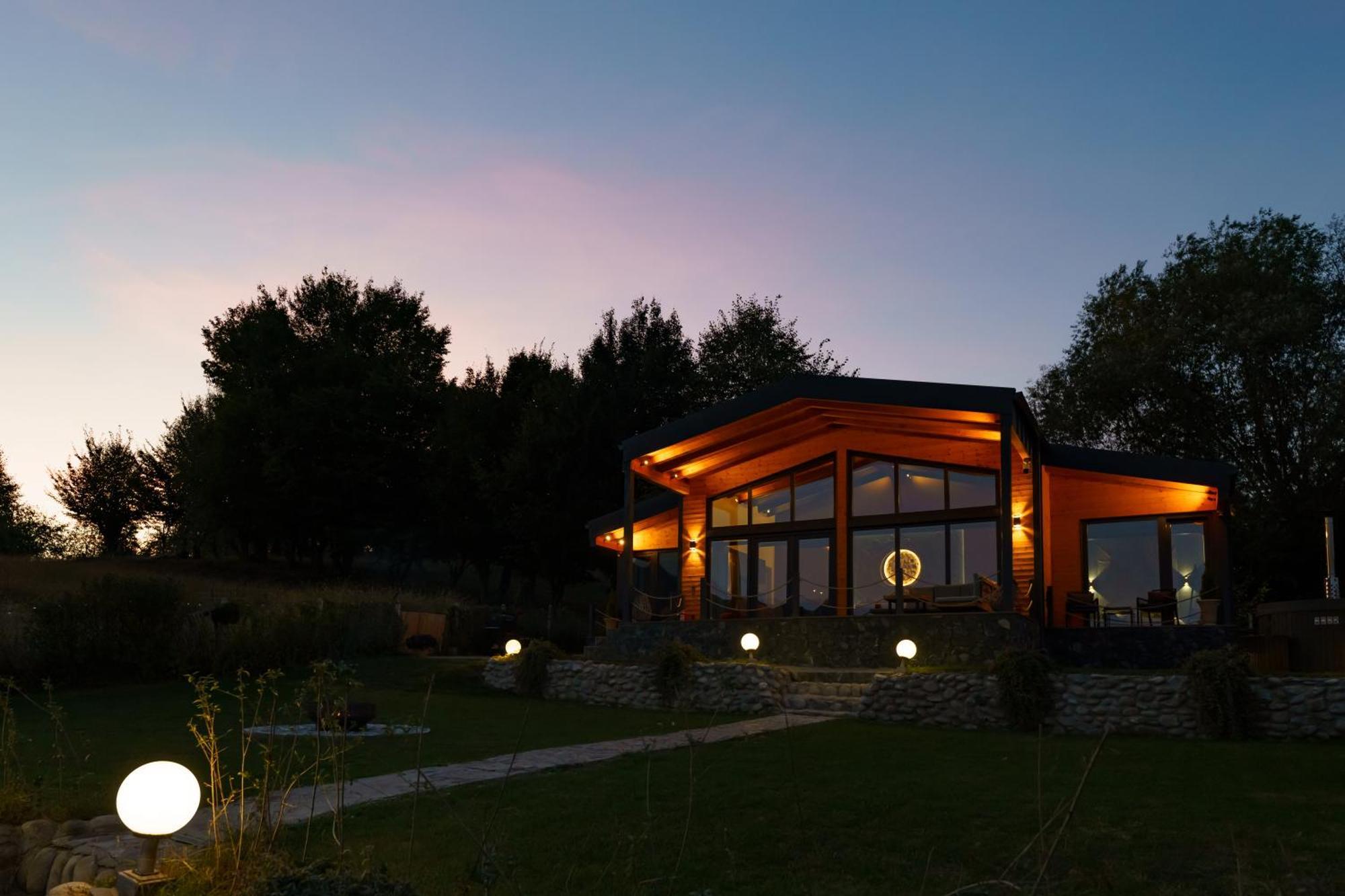 Hébergement de vacances Balada Dintre Dealuri - Casa Soarelui Si Casa Lunii